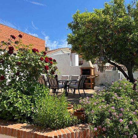 El Patio De Los Naranjos Гуадалупе Екстериор снимка