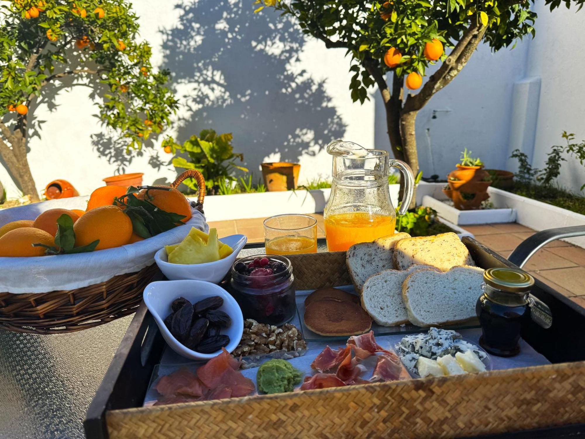 El Patio De Los Naranjos Гуадалупе Екстериор снимка
